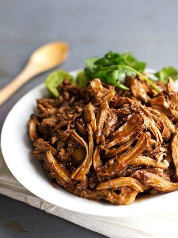 Honey Glazed Crockpot Chicken Adobo - simple pantry ingredients, hardly any hands-on time, 200 calories. | https://bio-research.site